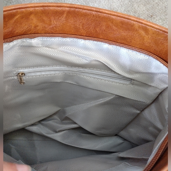 Back in stock! Trendy Crossbody bag with adjustable strap Hobo Boho - Picture 4 of 5